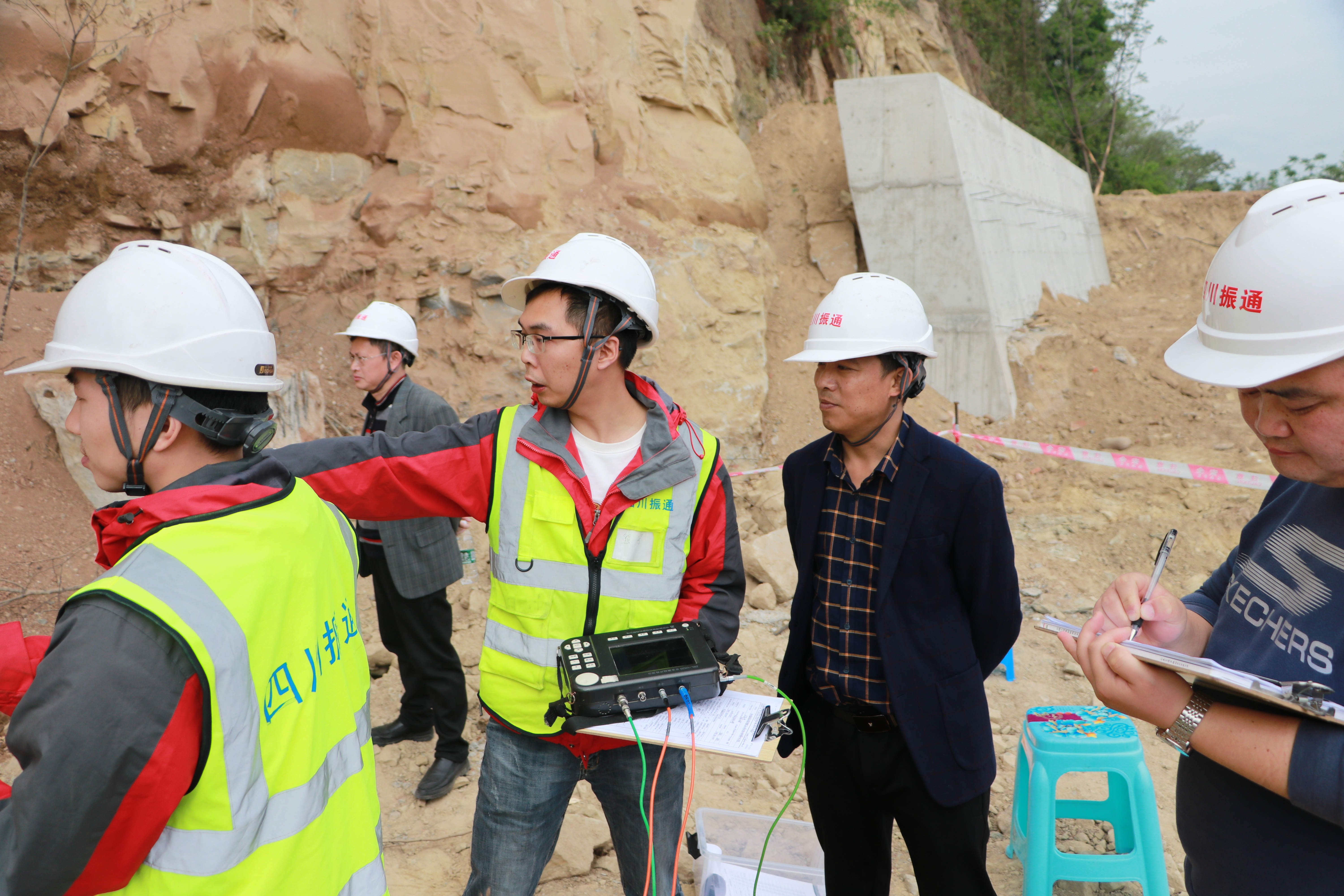 2021年太阳集团tyc33455内部基桩完整性比对试验活动成功举办