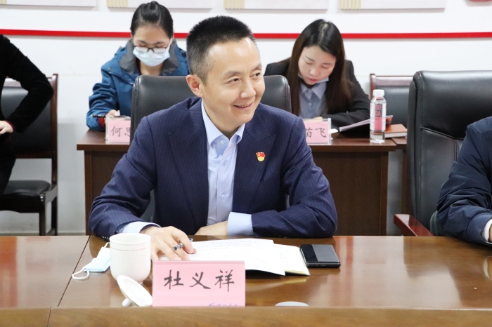 四川太阳集团tyc33455参加恒通建工党支部举办的“党建引领 五方共建”启动仪式